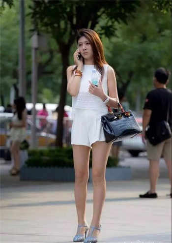 甜炸的小仙女短句