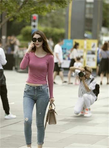 sw412第一个女的叫什么