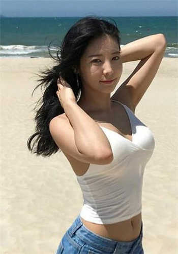 阴嘴唇发黑怎么变粉