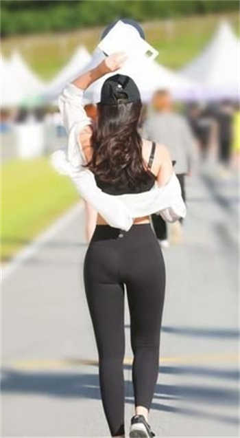 冯提莫有过婚史