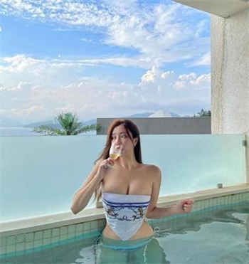 未来影院手机版在线播放