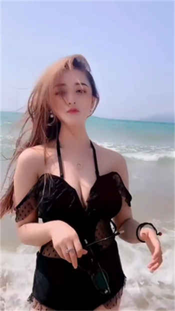 嫉妒出租妻子日本