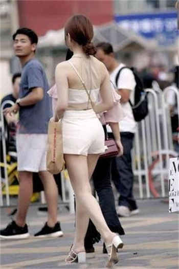 乐多社快手抖音风