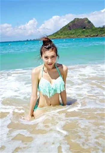 璐璐酱折耳鱼泳池视频