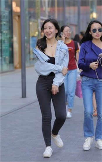 红楼梦之贾政干李纨
