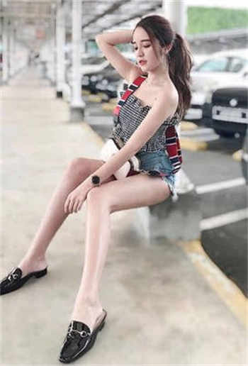 大佬儿钱冰整容前