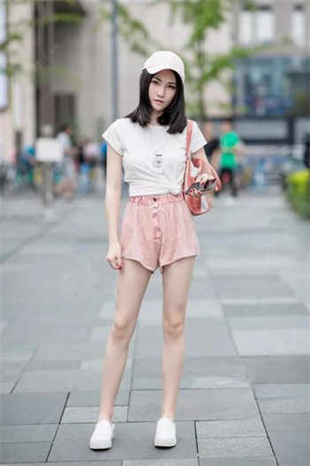 美女pk精子游戏
