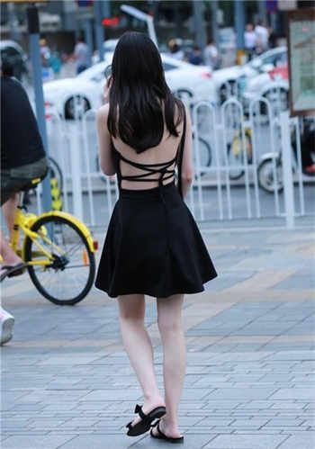重生之军婚影后有空间