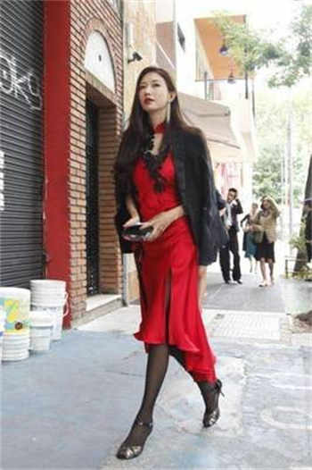 漂亮管家2女仆