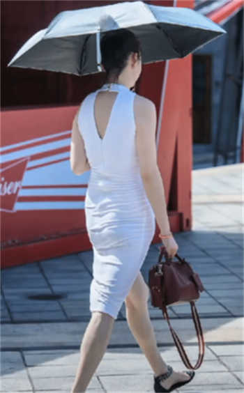 漂亮女员工的滋味3